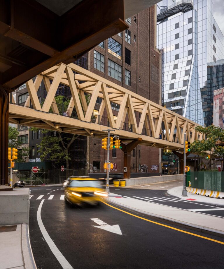 High Line Bridge High Line Timber Bridge | Mercer Mass Timber